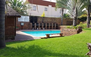 2 Bedroom Apartment in Moreleta Park