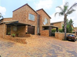 4 Bed Townhouse in Willowbrook