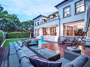 4 Bed House in Woodhill