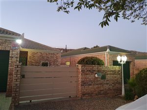 2 Bed Townhouse in Bergsig