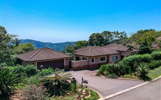 2 Bedroom Townhouse in Kloof