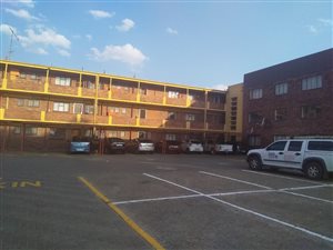 2 Bed Flat in Vanderbijlpark CW5