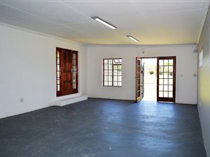 67 m² Office Space in Kyalami AH