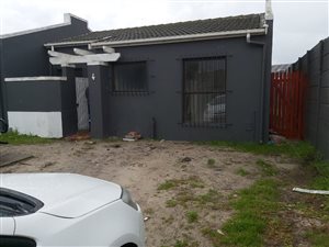 2 Bed House in Summer Greens