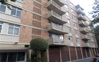 2 Bedroom Apartment in Newlands