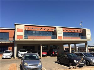 380 m² Commercial space in Irene