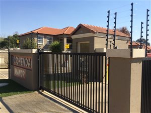 2 Bed Townhouse in Rynfield AH