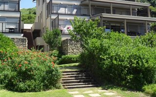 3 Bedroom Apartment in Simbithi Estate