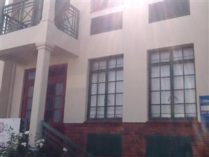 329 m² Commercial space in Halfway House