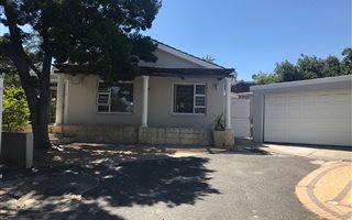 4 Bedroom House in Protea Heights