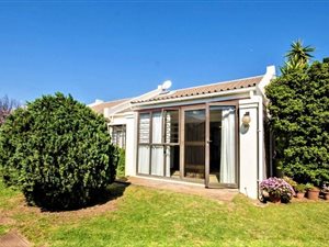 2 Bed Townhouse in Rome Glen
