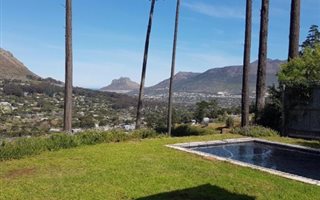 5 Bedroom House in Hout Bay and surrounds