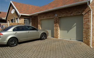 2 Bedroom Simplex in Amberfield