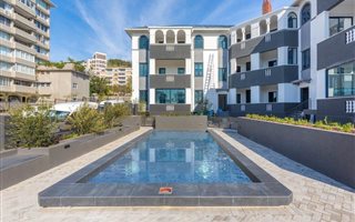 2 Bedroom Apartment in Green Point