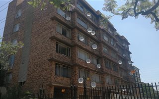 2 Bedroom Apartment in Sunnyside