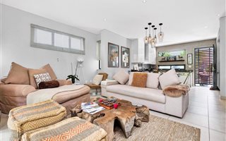2 Bedroom Apartment in Steyn City