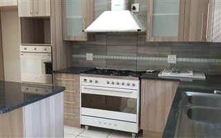 3 Bedroom House in Waterval East
