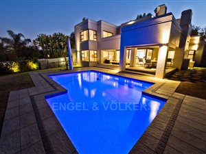 4 Bed House in Dainfern Golf Estate