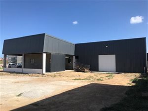 280 m² Commercial space in Fairview