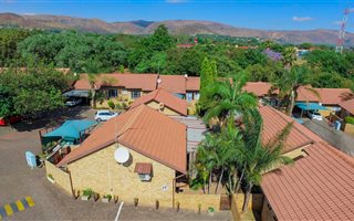 3 Bedroom House in Safari Gardens