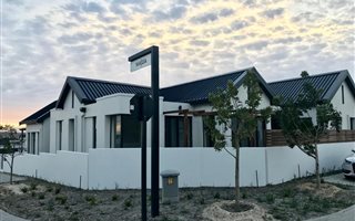 3 Bedroom House in Sitari