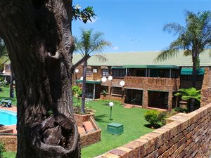 2 Bed Flat in Die Wilgers