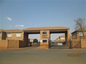 1 Bed Apartment in Krugersrus