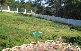 808 m² Land available in Kanonkop