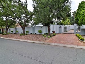 4 Bed House in Sandown
