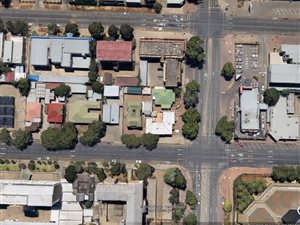 1000 m² Land available in Westdene