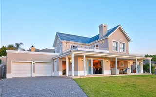 3 Bedroom House in Kingswood Golf Estate