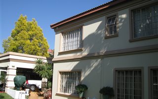 5 Bedroom House in Ifafi