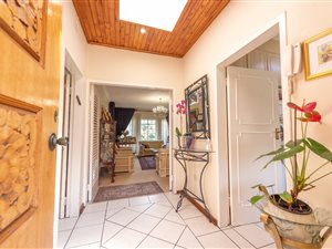 5 Bed House in Glenhazel