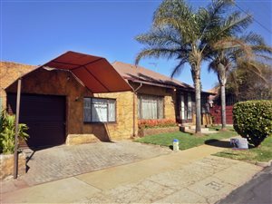4 Bed House in Krugersdorp West
