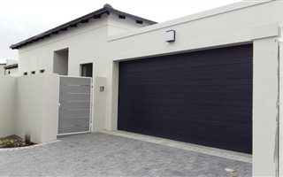 3 Bedroom House in Sandown