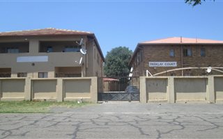 2 Bedroom Townhouse in Forest Hill