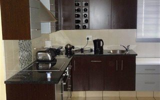 4 Bedroom House in Northwold Gardens