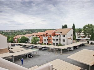 3 Bed Apartment in Morningside