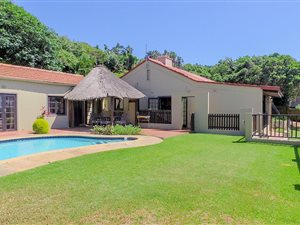 4 Bed House in Westbrook