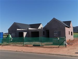 2 Bed Townhouse in Robertson