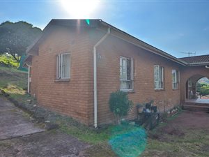 4 Bed House in Nagina