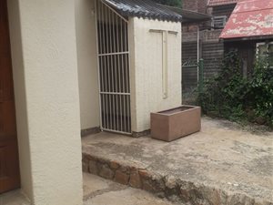 4 Bed House in Meyerspark