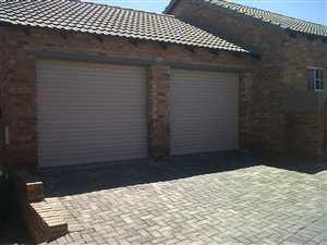 2 Bed Simplex in Kyalami Hills