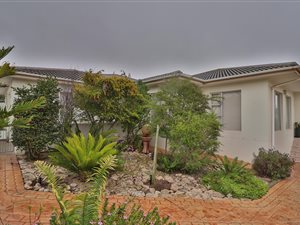 3 Bed House in Country Club