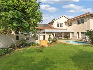 5 Bed House in Plantation