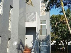 2 Bed Flat in Meerensee
