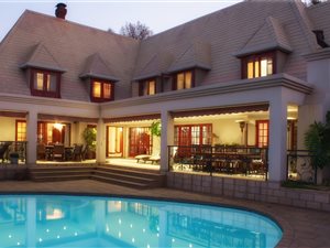 4 Bedroom House in Randjesfontein