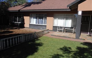 3 Bedroom House in Meiringspark