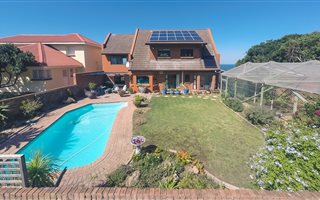 3 Bedroom House in Blue Horizon Bay
