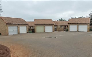 2 Bedroom Townhouse in Moreleta Park